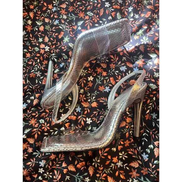 Good American Heels Square Toe Silver Snake Size 10 NWOT - Picture 2 of 7